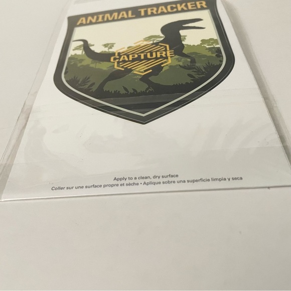 Jurassic World Animal Tracker Decal Sticker Dinosaur - Picture 11 of 13